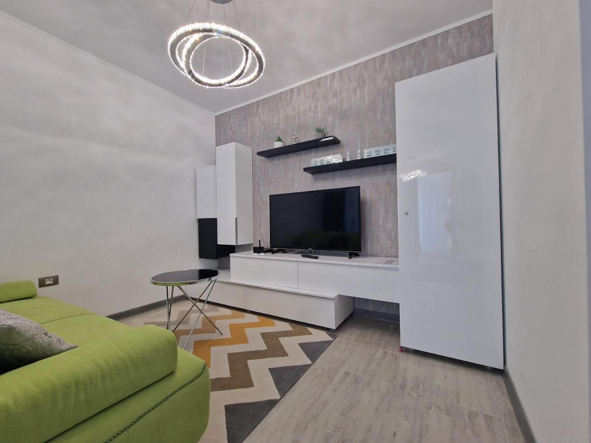 Dava Aparthotel Pool & Spa Mamaia Nord Năvodari Eksteriør billede