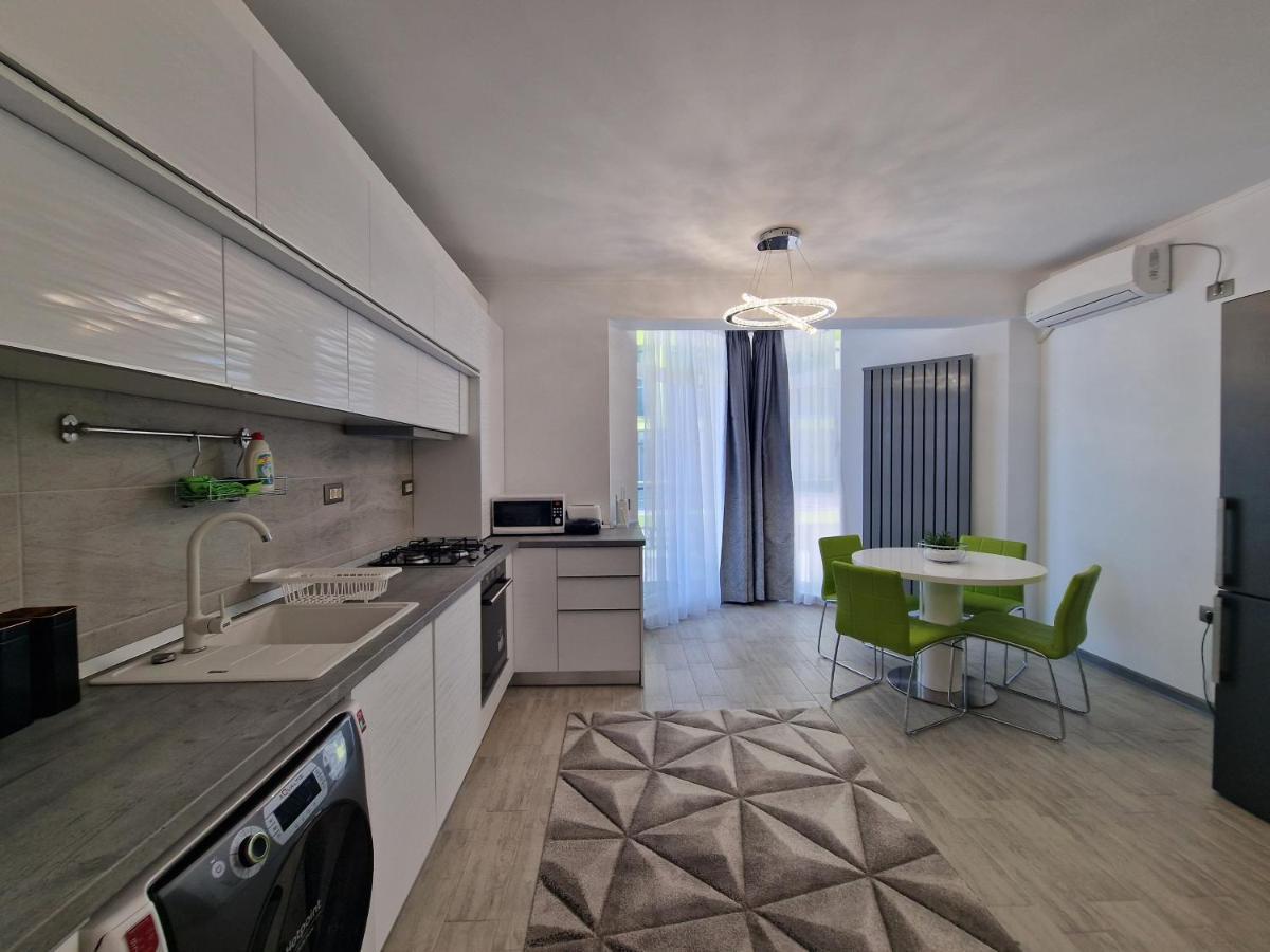 Dava Aparthotel Pool & Spa Mamaia Nord Năvodari Eksteriør billede