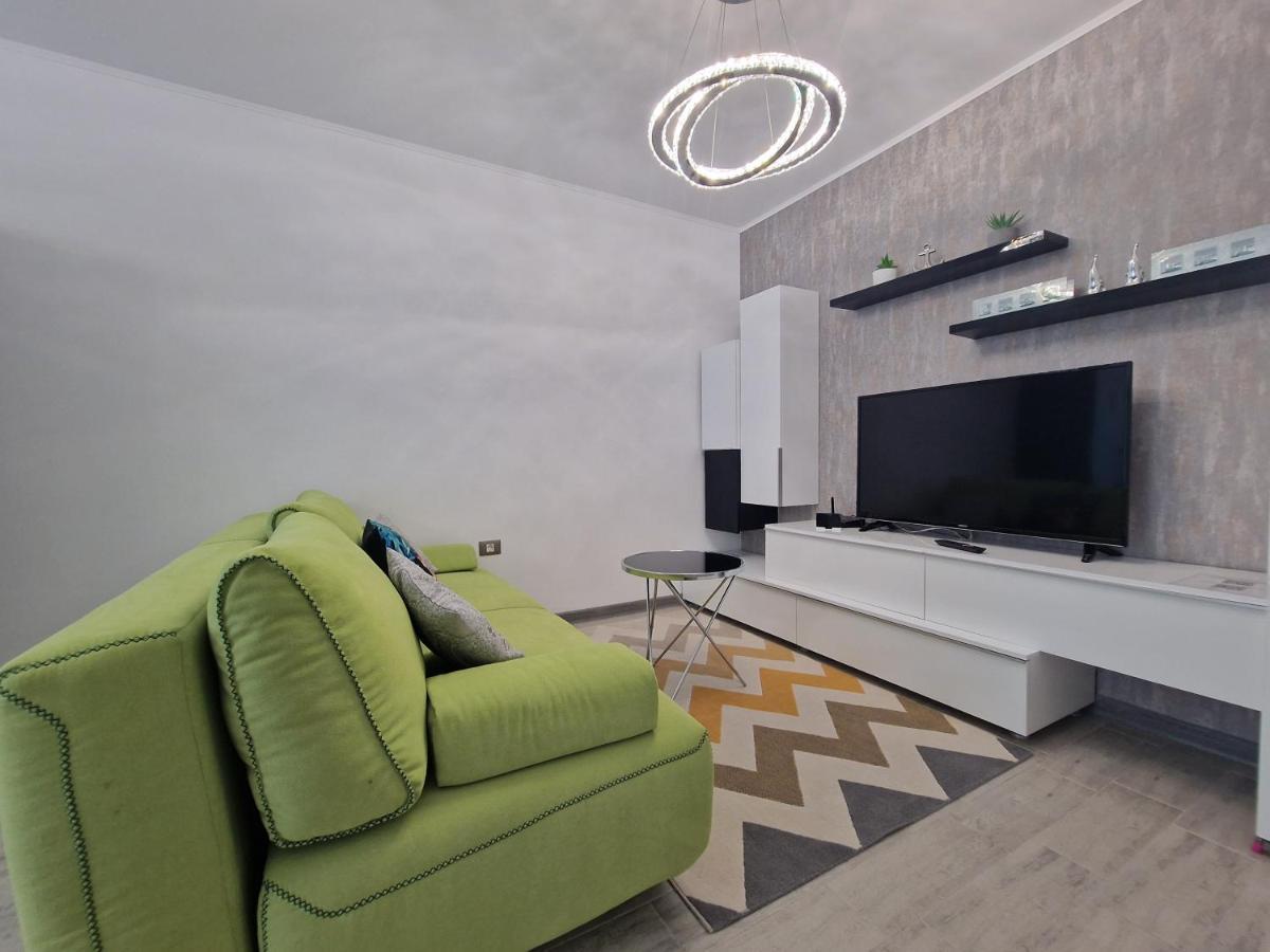 Dava Aparthotel Pool & Spa Mamaia Nord Năvodari Eksteriør billede